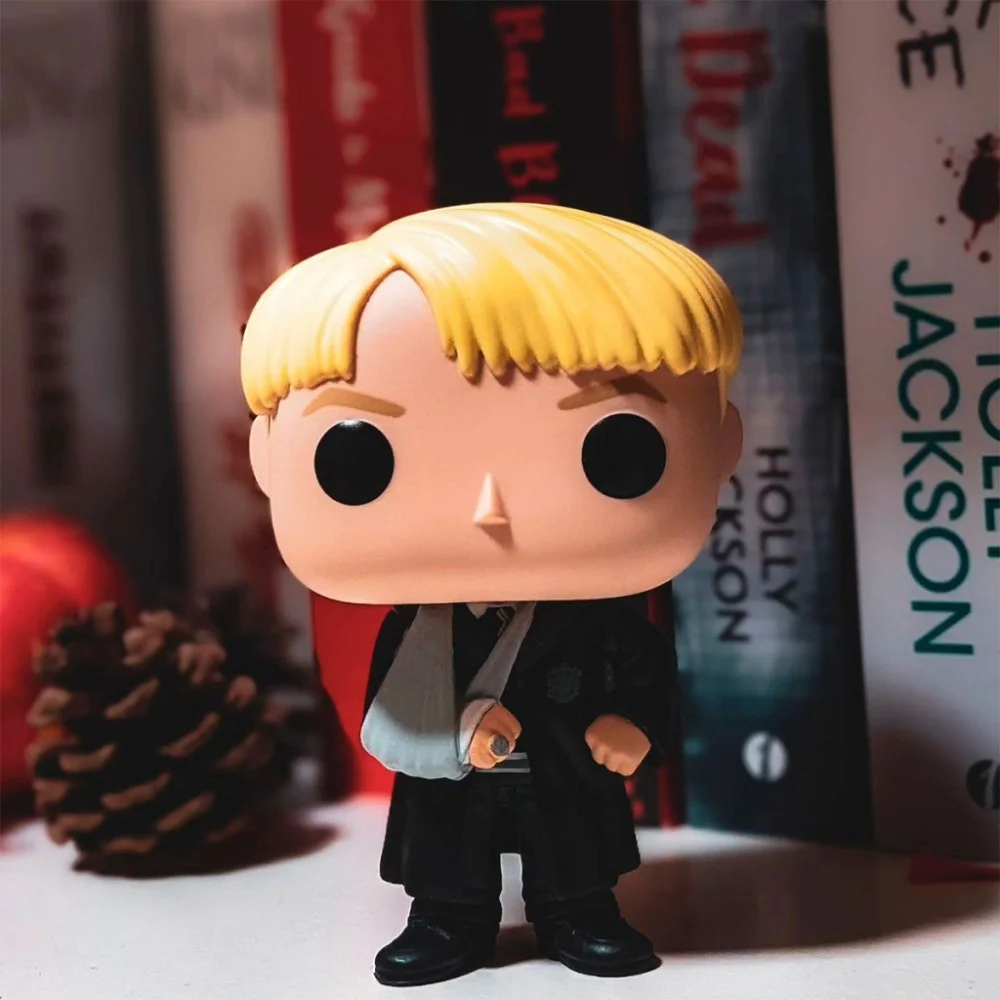 Фігурка Funko Pop серії Гаррі Поттер – Малфой зі зламаною рукою (76005) — фото 2