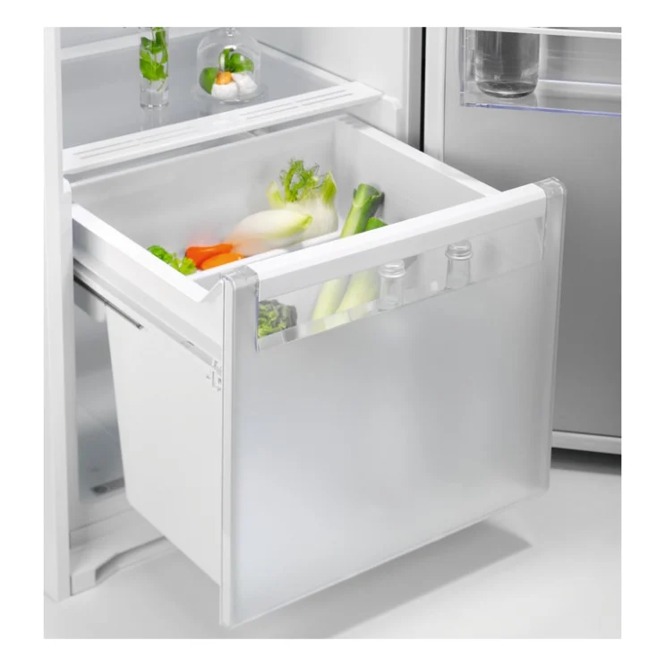 Холодильник Electrolux ERD6DE18S4 — фото 5